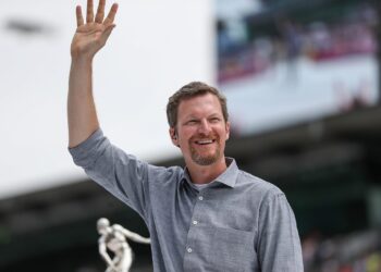 Dale Earnhardt Jr. revolutionizes NASCAR media: discover his powerful voice and influence!