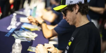 Valentino Rossi makes dramatic return to GT World Challenge with new BMW contract for 2026