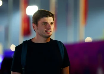 Max Verstappen takes charge: Mercedes lets F1 champion choose his dream 24-hour team!