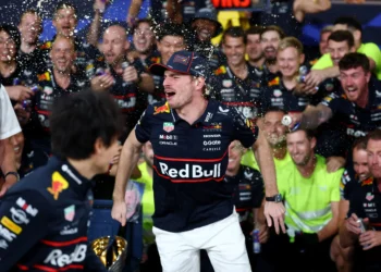 Max Verstappen’s uncertain future sparks intense pressure on Ford and Red Bull partnership