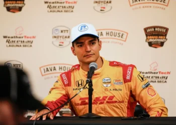 Palou reveals shocking truth: why Piastri couldn’t defy McLaren’s controversial ‘papaya rules