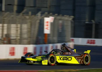 Dan Ticktum unleashes fury on Formula E stewarding: chaotic racing like rental karts!