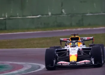 Racing Bulls face intense pressure to protect rookie Arvid Lindblad after last year’s nightmare