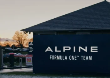 VIDEO – Alpine’s A526 fire-up ignites excitement ahead of 2026: a new era begins!