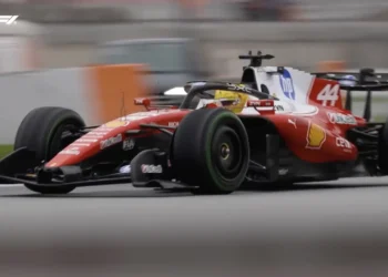 Lewis Hamilton’s new race engineer shocker: ex-McLaren star headed to Ferrari in 2026!