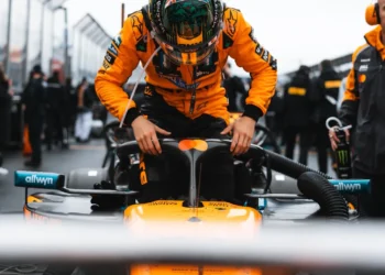 McLaren ignites revolutionary MCL40 for 2026 season: will Mercedes power dominate F1 again?
