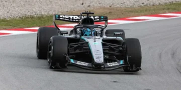 Mercedes dominates F1 testing at Barcelona: staggering mileage and blistering speeds revealed!