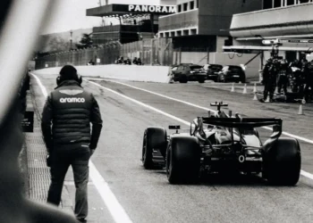 Adrian Newey’s extreme Aston Martin design shocks F1 world: a bold leap into the future