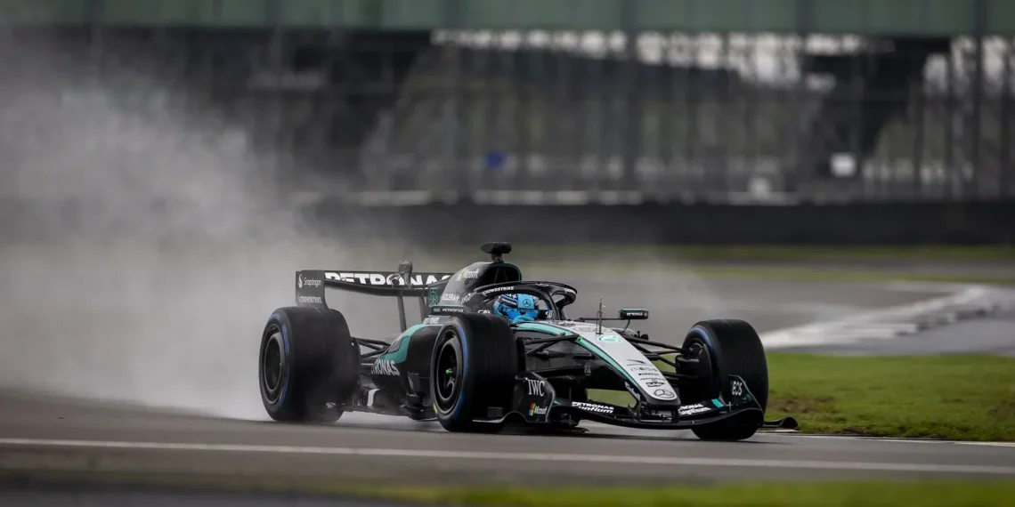 VIDEO – Mercedes’ shocking W17 shakedown reveals alarming design flaws ahead of 2026 season
