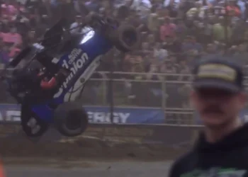 VIDEO – Jesse Love survives terrifying Chili Bowl crash: a heart-stopping health update unfolds