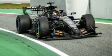McLaren F1 faces critical setbacks during testing in Barcelona: will they recover in time?