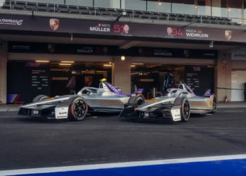 Porsche’s thrilling 75th anniversary livery pays homage to racing legends at Formula E Mexico City