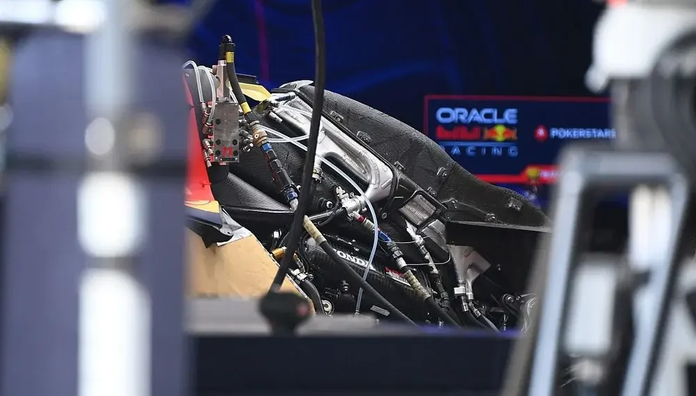 Red Bull power unit scandal explodes: Mercedes accused of sabotaging driver market ambitions