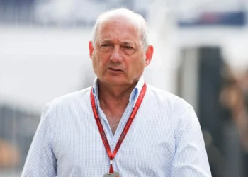 Ron Dennis admits shocking McLaren-Honda failure: ‘You were right, I was wrong’