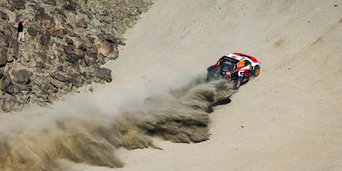 Ford’s thrilling Stage 5 comeback at Dakar 2026: can Toyota maintain its overall lead?