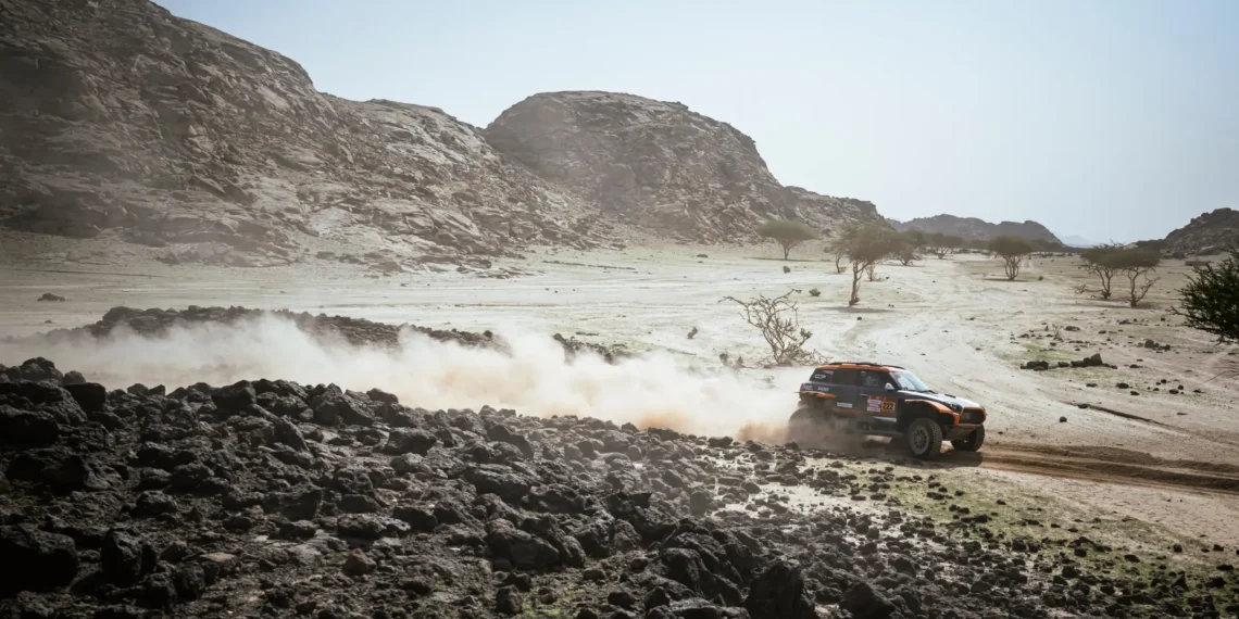 Guillaume de Mevius shocks Dakar with thrilling Stage One victory: a race to remember!