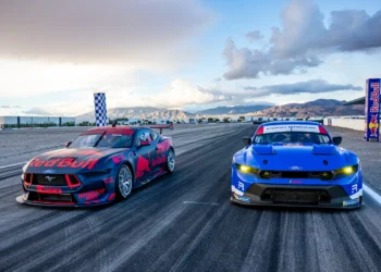 F1 fans erupt as Max Verstappen and Daniel Ricciardo reunite in thrilling Red Bull video