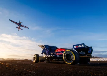 VIDEO – Red Bull F1 honors legacy of Dietrich Mateschitz with emotional tribute at car unveiling