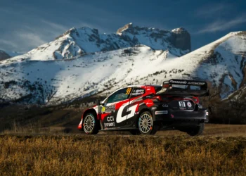 VIDEO – Oliver Solberg dominates treacherous Monte Carlo Rally conditions to seize stunning WRC lead