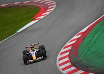 Arvid Lindblad revels in exhilarating F1 debut: racing bulls’ promising journey begins in Barcelona