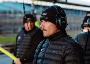 Valtteri Bottas reveals crucial advice for rookie Arvid Lindblad’s high-pressure F1 debut