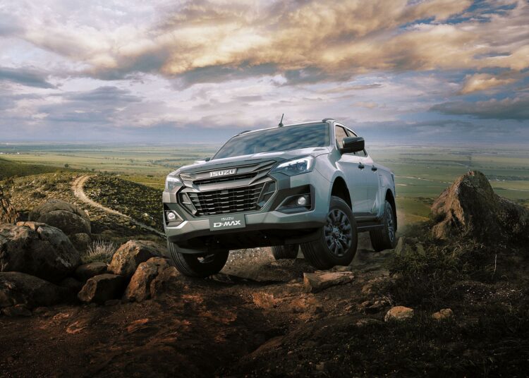 Isuzu D-Max com novo motor 2.2 turbodiesel