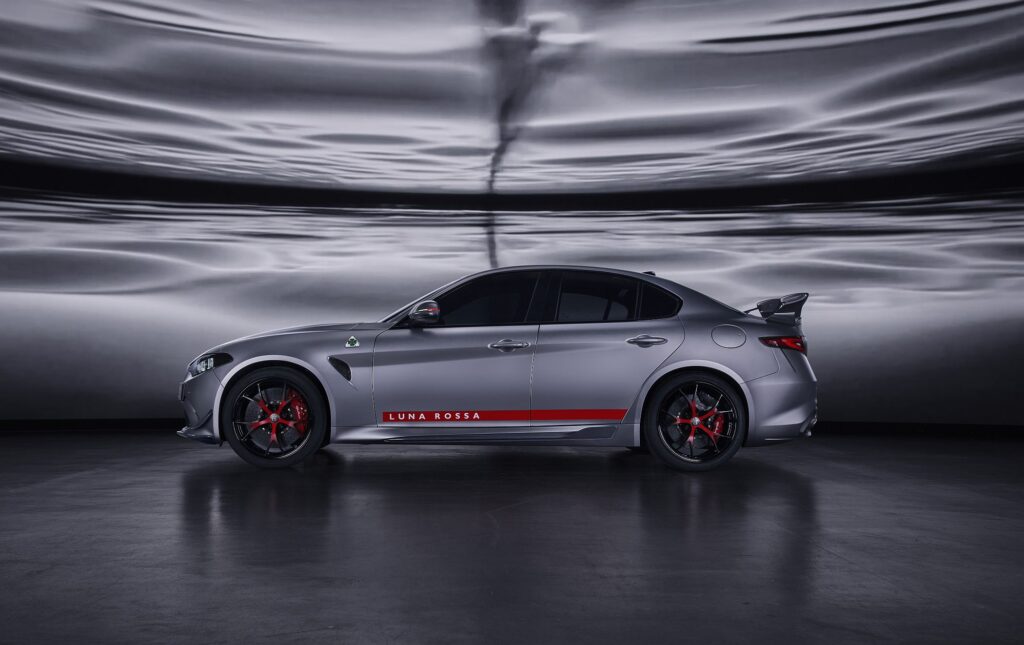 Inspirado na vela: Alfa Romeo Giulia Quadrifoglio Luna Rossa só para dez