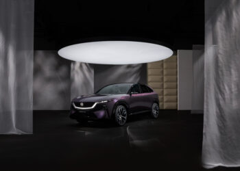 Novo SUV 100% elétrico: Mazda CX-6e no verão desde €49 000