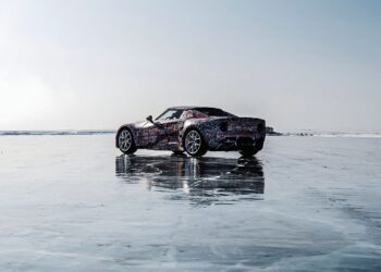 SC01: superdesportivo chinês desafia europeus