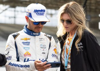 Kyle Larson reveals wife’s vital role in shaping their kids’ racing futures: a heartfelt tribute
