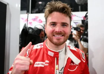 Oliver Rowland unleashes fury over Nissan’s Formula E failures: the wet weather curse continues