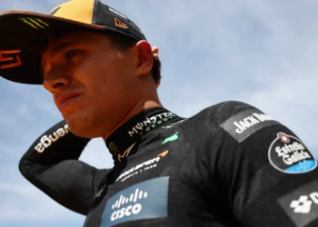 Lando Norris concedes McLaren won’t dominate F1 2026: will Mercedes steal the spotlight?