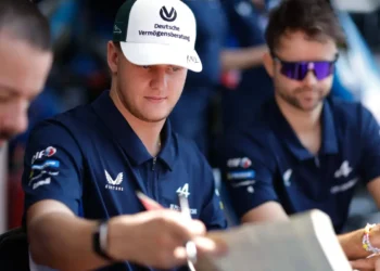 Mick Schumacher faces thrilling challenge in IndyCar as he prepares for first oval test