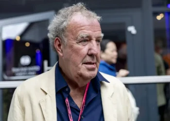 Jeremy Clarkson unleashes shocking warning for F1 2026: don’t break down to survive