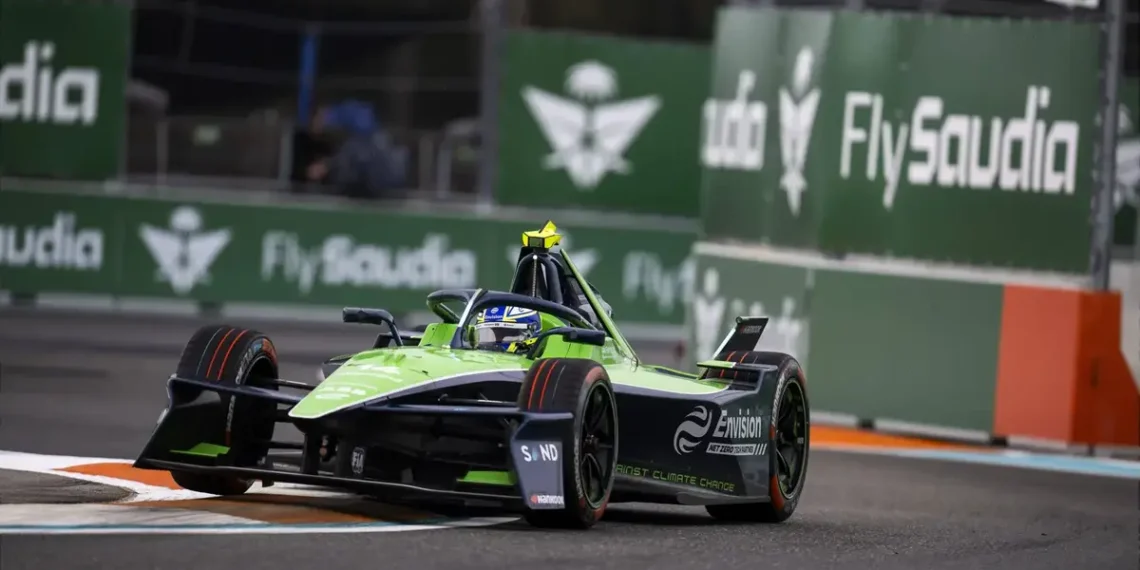 Joel Eriksson charges to thrilling fourth place finish, igniting Envision Racing’s Miami momentum