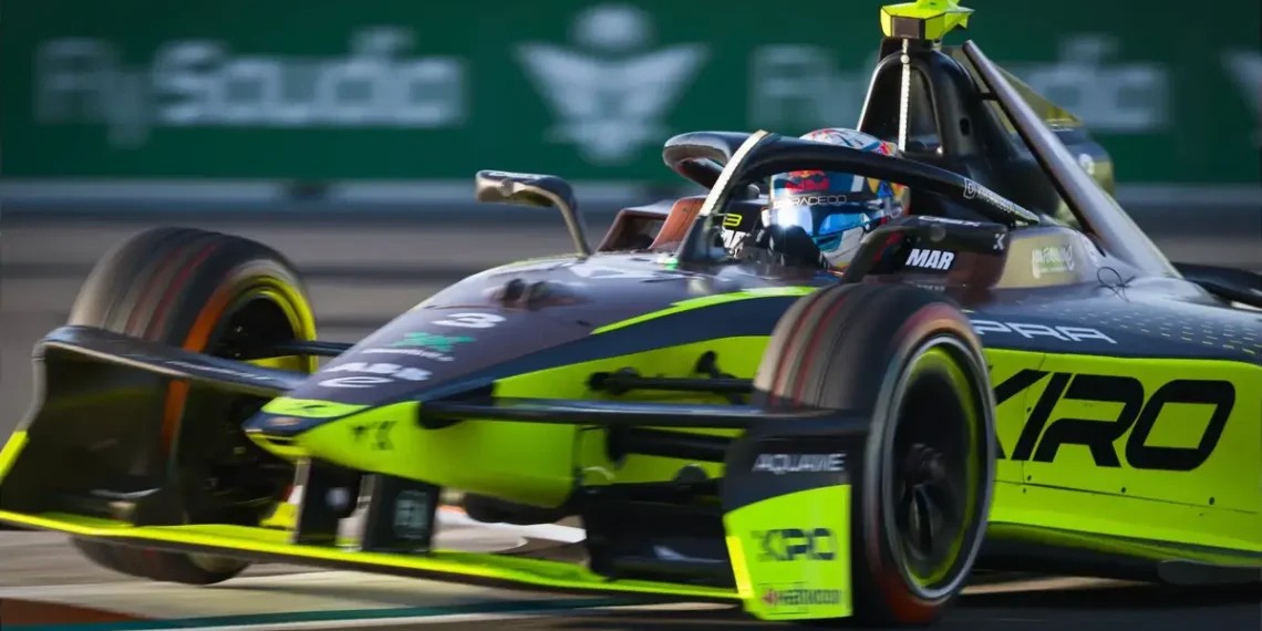 Pepe Martí conquers baptism of fire in thrilling debut at Miami E-Prix showdown