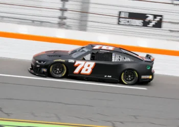 BJ McLeod seizes last Daytona 500 spot as Alfredo’s car crashes out of contention