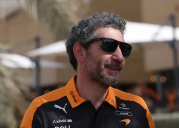 McLaren’s Andrea Stella warns: Ferrari and Mercedes dominate as Australian Grand Prix looms!