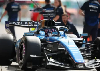 Alex Albon reveals the Red Bull advantage: GPS data shows unbeatable straight-line speed