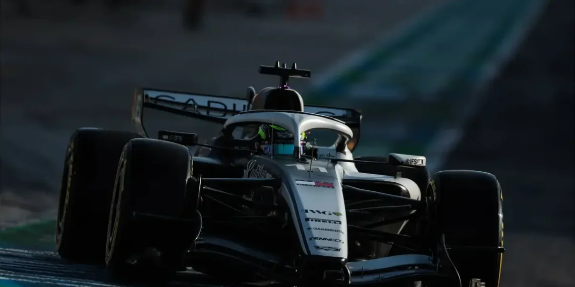 Cadillac faces fierce challenge in F1 testing: Sergio Perez and Valtteri Bottas shine under pressure