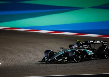Mercedes dominates Bahrain F1 test with stunning 1-2 finish as Hamilton shines brightly