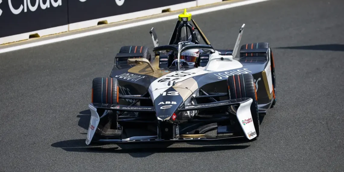 Antonio Felix da Costa triumphs in thrilling Jeddah E-Prix race: a historic victory for Jaguar