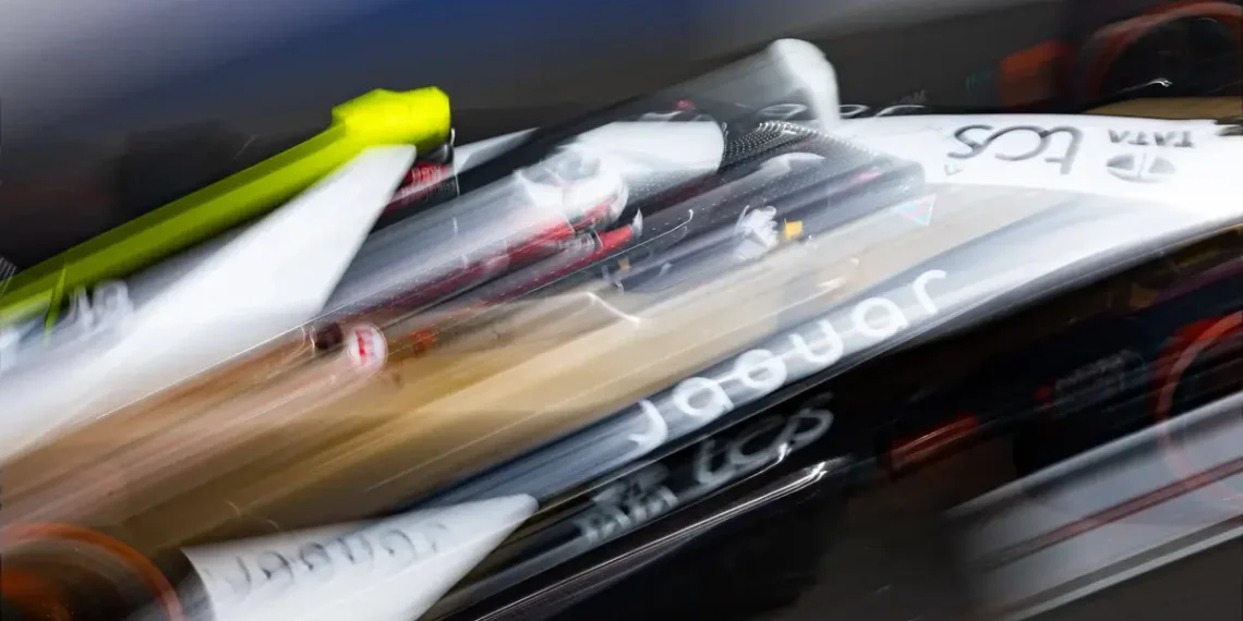 Antonio Felix da Costa triumphs in thrilling Jeddah E-Prix II: Jaguar’s stunning comeback victory