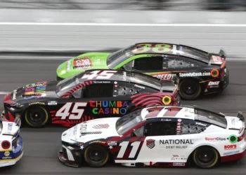 Zane Smith’s epic Daytona 500 battle: a thrilling points day ignites championship hopes