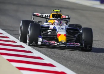 Liam Lawson reveals emotional turmoil replacing Daniel Ricciardo: a heartfelt journey in F1