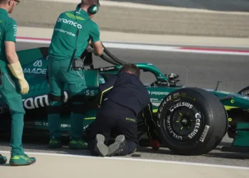 Fernando Alonso faces shocking crossroads: will Aston Martin’s nightmare derail his F1 legacy?