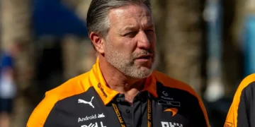 F1 power struggle: Zak Brown and Toto Wolff clash over critical technical changes before season старт