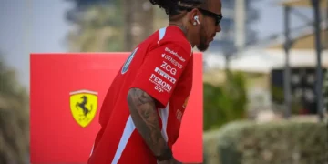Lewis Hamilton declares he’s not going anywhere: a fierce comeback for the 2026 season