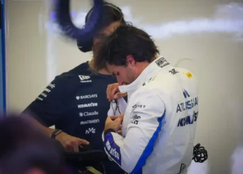 Carlos Sainz urges FIA to rethink ‘exaggerated’ 2026 energy rules: a dramatic plea for change