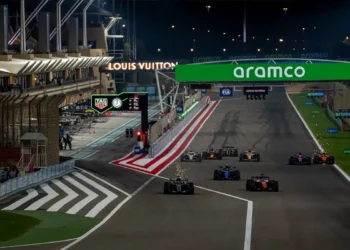 George Russell faces disaster as F1 2026 practice starts reveal new challenges